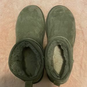 Green ugg boots mini